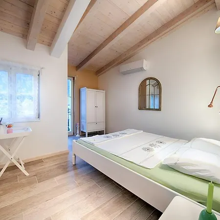 Villa Lemon & Mint